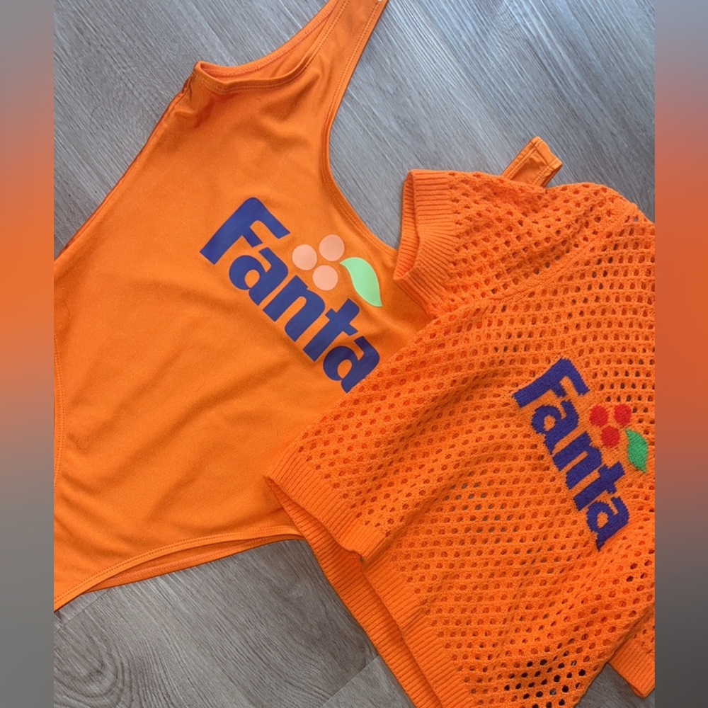 🧡🍑Bundle Deal Super Cute Orange Fanta cropped knitted shirt with Bathing Suit - Picture 6 of 6